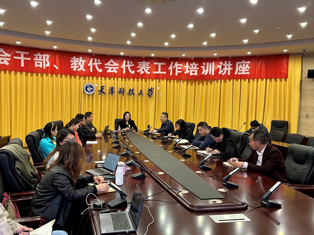 9d5c760d35ef476cba43890add975c41.jpg 9d5c760d35ef476cba43890add975c41.jpg